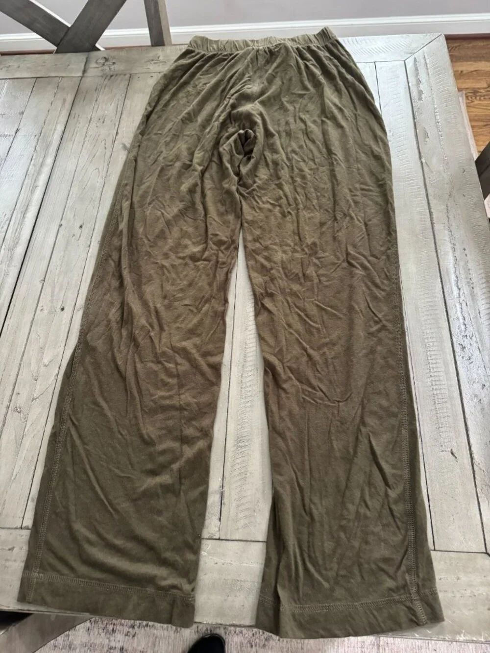 ETERNE ÉTERNE Chloe Lounge Pants Moss Green Size Small